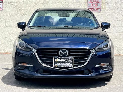 Used 2017 MAZDA MAZDA3 Grand Touring w/ Premium Equipment Package FWD image 2