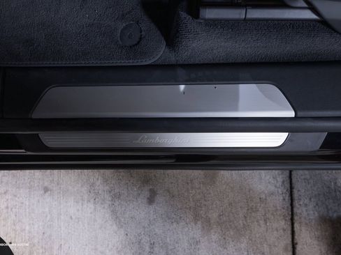 Used 2024 Lamborghini Urus S image 24