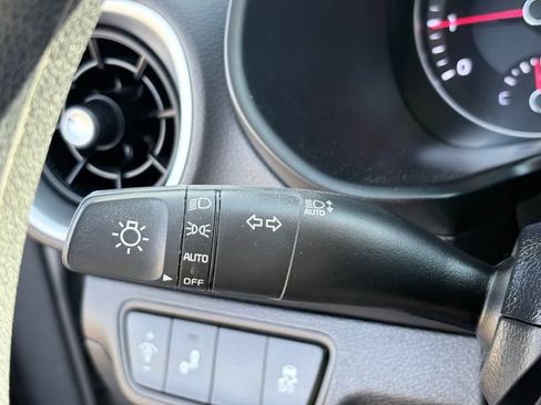 Used 2024 Kia Forte LXS w/ LXS Technology Package FWD image 13
