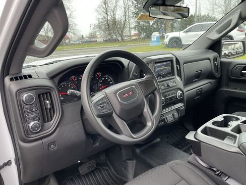Used 2024 GMC Sierra 1500 Pro w/ Pro Value Package image 10