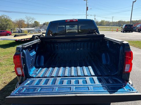 Used 2018 Chevrolet Silverado 1500 LTZ w/ Max Trailering Package image 4