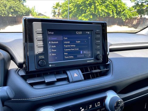 Used 2022 Toyota RAV4 XLE w/ Convenience Package FWD image 37