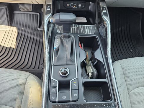 New 2026 Kia Sorento S FWD image 24