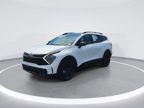 Used 2025 Kia Sportage X-Line w/ Premium Package AWD/4WD image 4