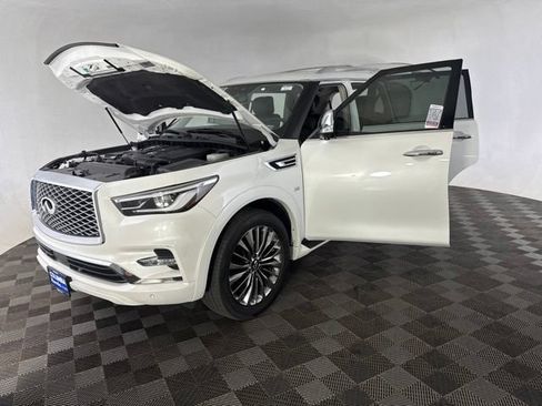 Used 2019 INFINITI QX80 Luxe w/ 22" Wheel Package AWD/4WD image 13