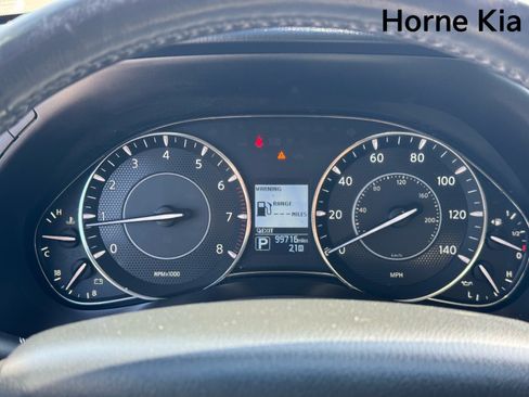 Used 2017 Nissan Armada Platinum RWD image 19