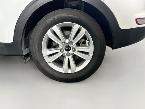 Used 2019 Kia Sportage LX FWD image 11