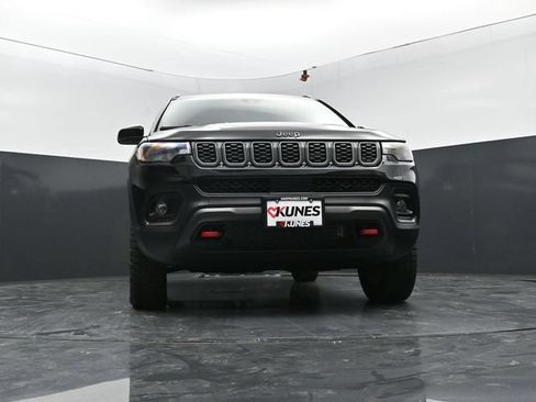 New 2026 Jeep Compass Trailhawk w/ Trailer Tow Group AWD/4WD image 54