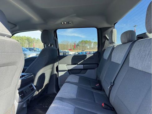 Used 2021 Ford F150 XLT image 25