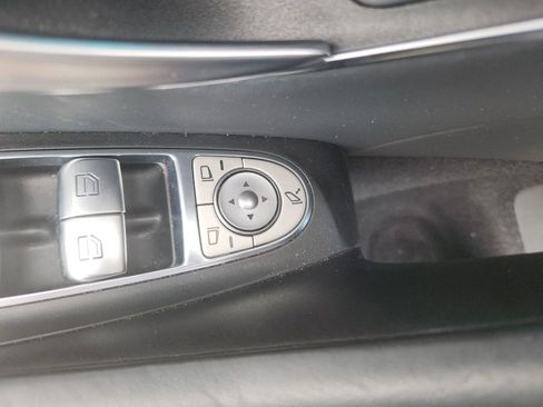 Used 2021 Mercedes-Benz AMG GT 43 w/ Driver Assistance Package image 46