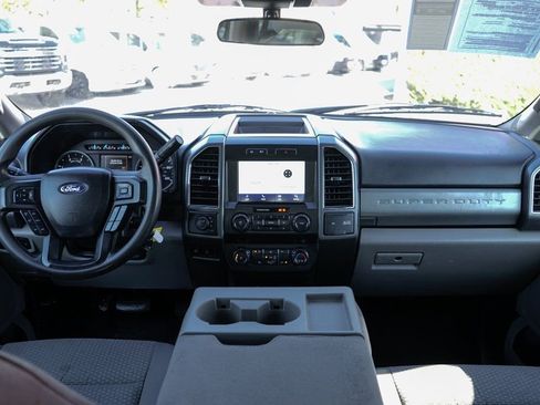 Used 2021 Ford F550 4x4 Crew Cab Super Duty image 25