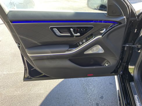 New 2026 Mercedes-Benz S 580 4MATIC Sedan image 15