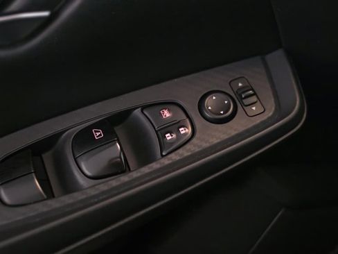 Used 2020 Nissan Sentra SV image 22