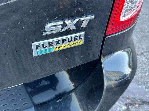 Used 2019 Dodge Grand Caravan SXT image 7