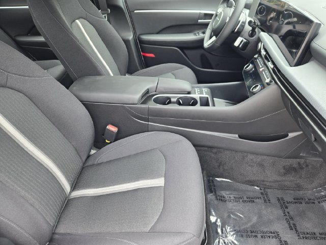 Certified 2026 Hyundai Sonata SEL AWD/4WD image 8