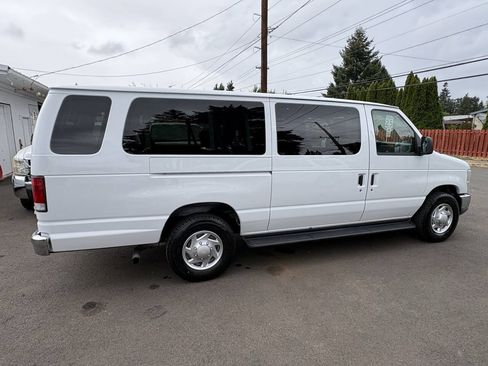 Used 2014 Ford E-350 and Econoline 350 XL w/ Power Windows & Locks Group RWD image 9