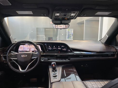 Used 2021 Cadillac Escalade Sport Platinum image 38