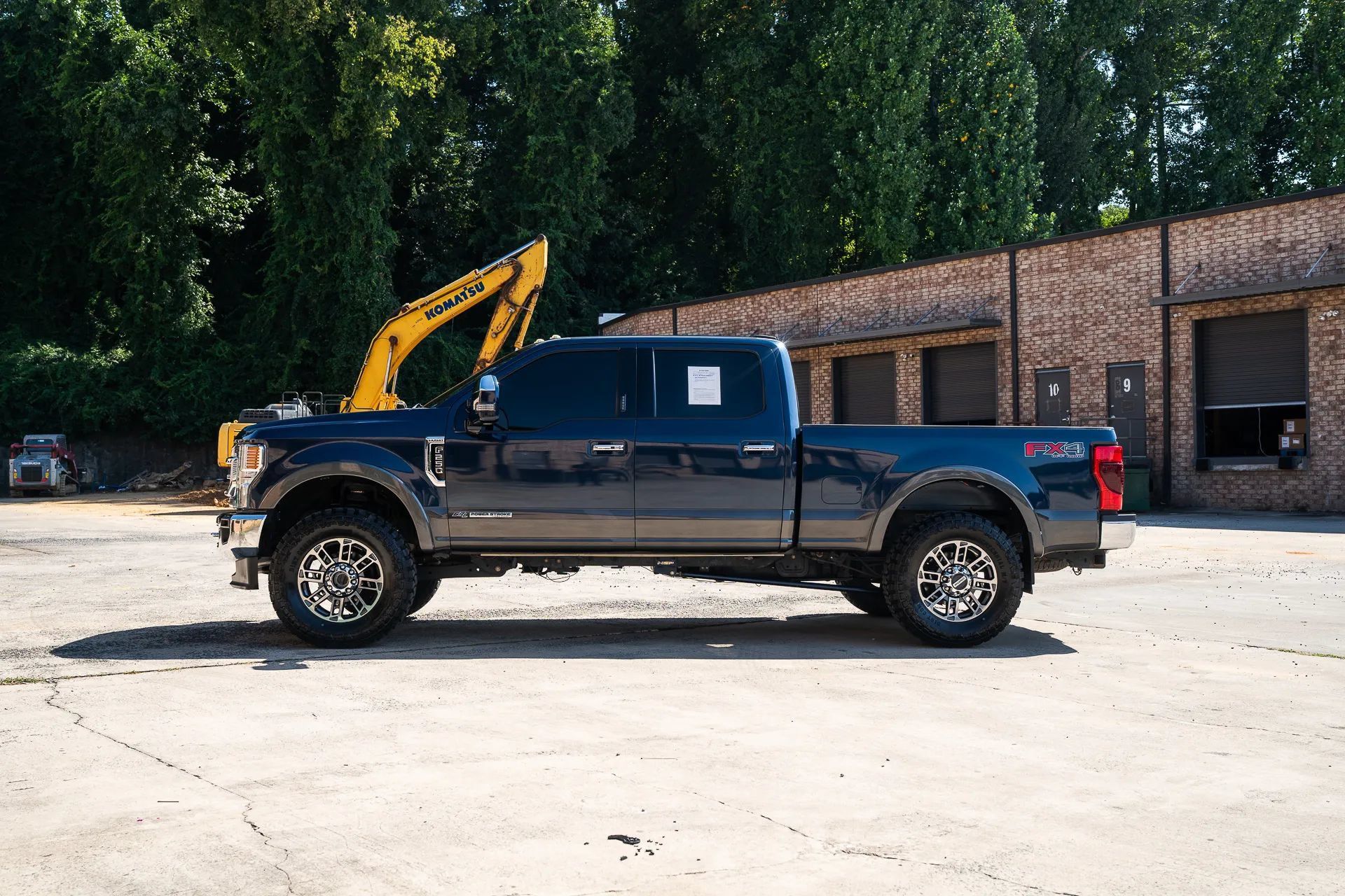 Used 2020 Ford F250 Lariat w/ Lariat Ultimate Package AWD/4WD image 4