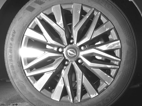 Used 2025 Nissan Altima 2.5 SV FWD image 16
