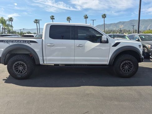 Used 2019 Ford F150 Raptor w/ Equipment Group 802A Luxury AWD/4WD image 8