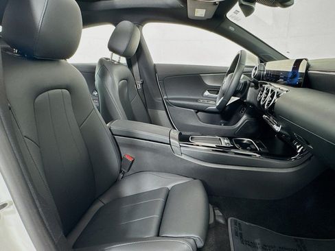 Certified 2026 Mercedes-Benz CLA 250 image 8