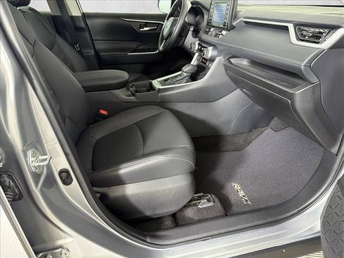 Used 2021 Toyota RAV4 XLE Premium AWD/4WD image 14