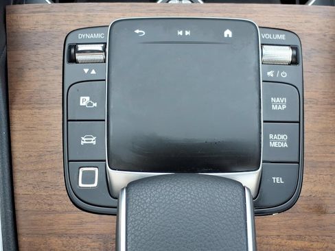 Certified 2025 Mercedes-Benz GLE 350 4MATIC image 21