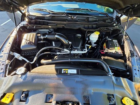 Used 2018 RAM 1500 Big Horn image 30