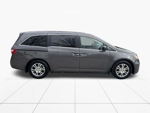 Used 2013 Honda Odyssey EX image 10