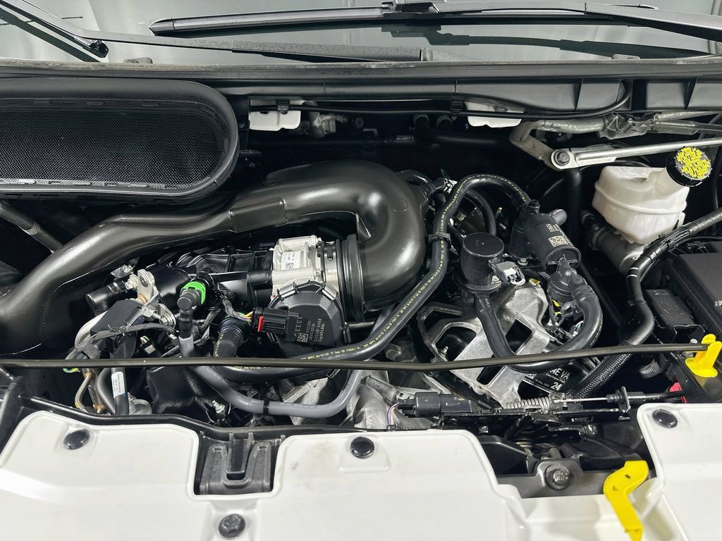 Used 2025 Ford Transit 250 Low Roof w/ Exterior Upgrade Package RWD image 20
