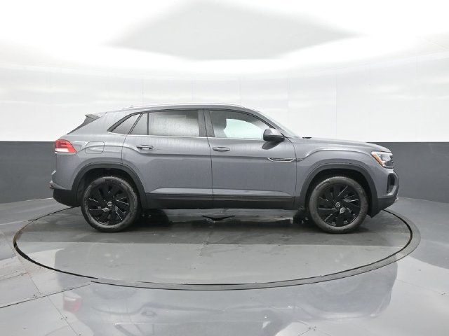 New 2026 Volkswagen Atlas Cross Sport SE AWD/4WD image 8