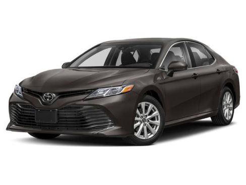 Used 2018 Toyota Camry SE FWD image 1