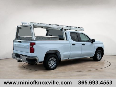 Used 2021 Chevrolet Silverado 1500 W/T w/ WT Value Package RWD image 3