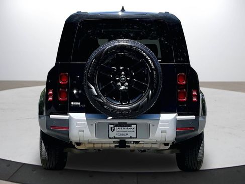 Used 2024 Land Rover Defender 110 S AWD/4WD image 8