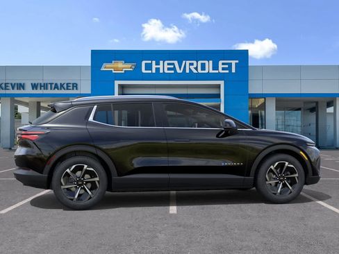 New 2026 Chevrolet Equinox EV LT image 5