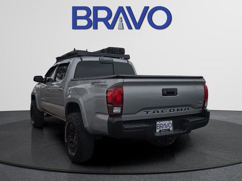 Used 2019 Toyota Tacoma SR5 RWD image 5