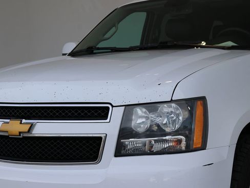 Used 2014 Chevrolet Tahoe LT w/ Luxury Package image 11