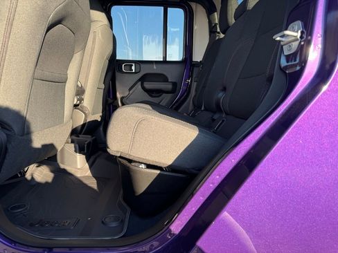 New 2026 Jeep Gladiator Sport image 25