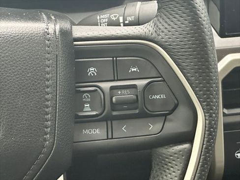 Certified 2025 Toyota Tacoma TRD Sport w/ TRD Sport Premium Package AWD/4WD image 22