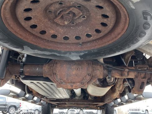 Used 2012 Chevrolet Silverado 1500 LT image 25