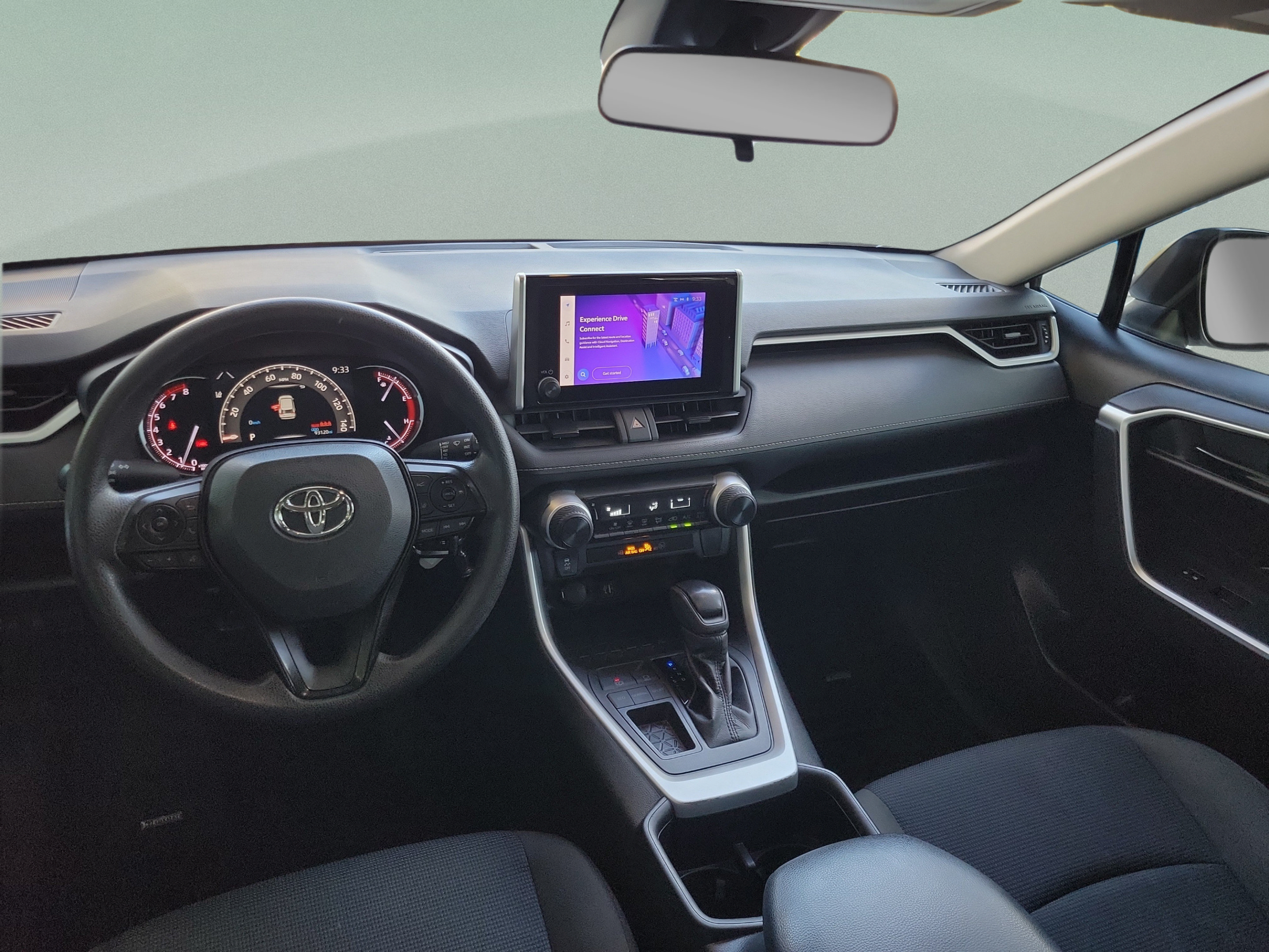 Used 2023 Toyota RAV4 LE FWD image 21