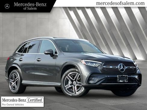 Used 2024 Mercedes-Benz GLC 300 4MATIC image 1