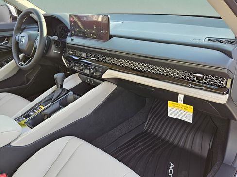 New 2025 Honda Accord EX-L image 14
