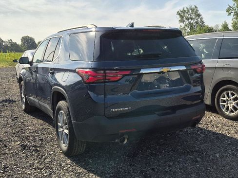 Used 2023 Chevrolet Traverse LT FWD image 4