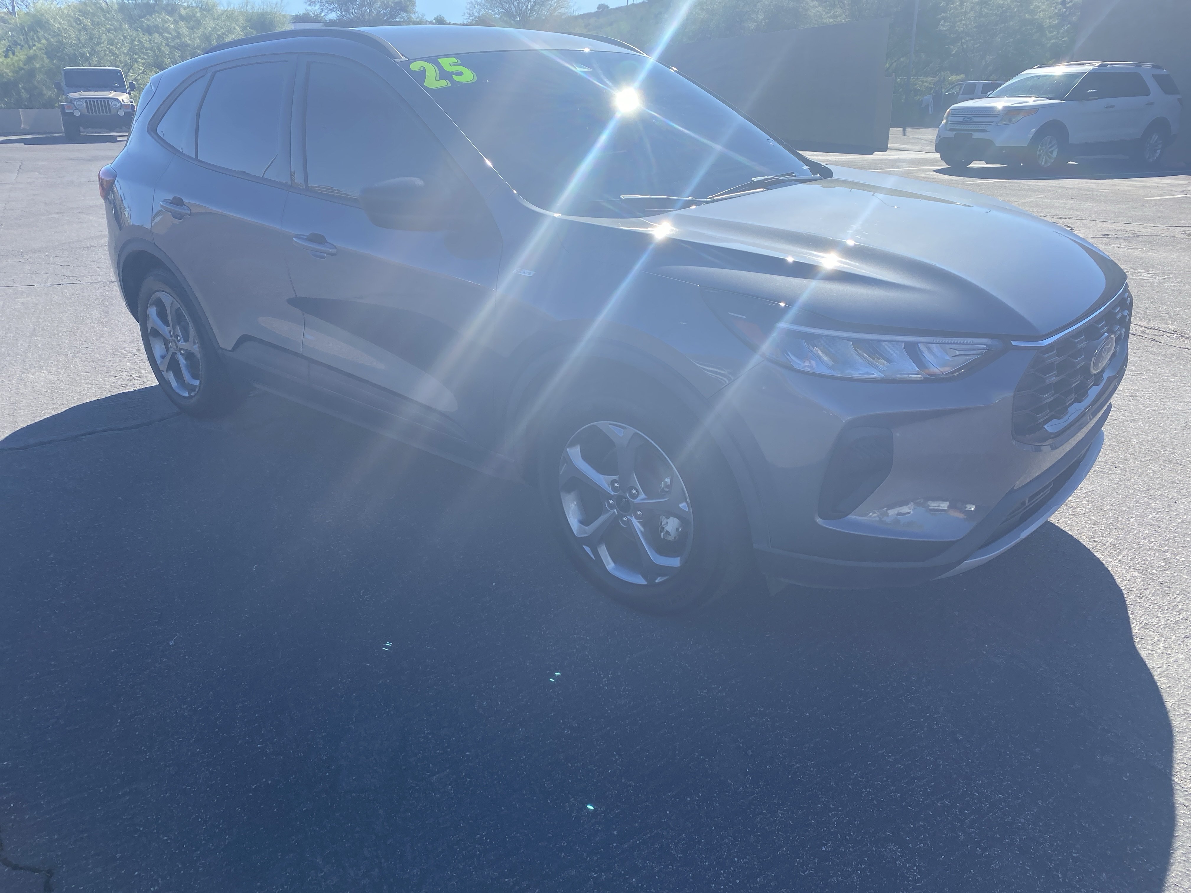 Used 2025 Ford Escape ST-Line w/ Equipment Group 301A FWD image 5