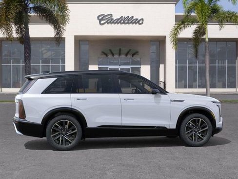 New 2026 Cadillac Vistiq Sport image 5