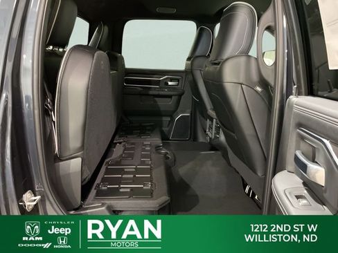 New 2026 RAM 2500 Laramie w/ Night Edition AWD/4WD image 33