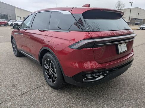 New 2026 Lincoln Nautilus Premier w/ Jet Appearance Package image 3