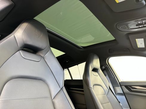 New 2026 Porsche Panamera 4S AWD/4WD image 19