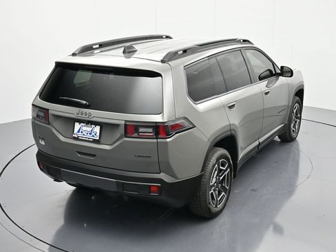 New 2026 Jeep Cherokee Laredo AWD/4WD image 32